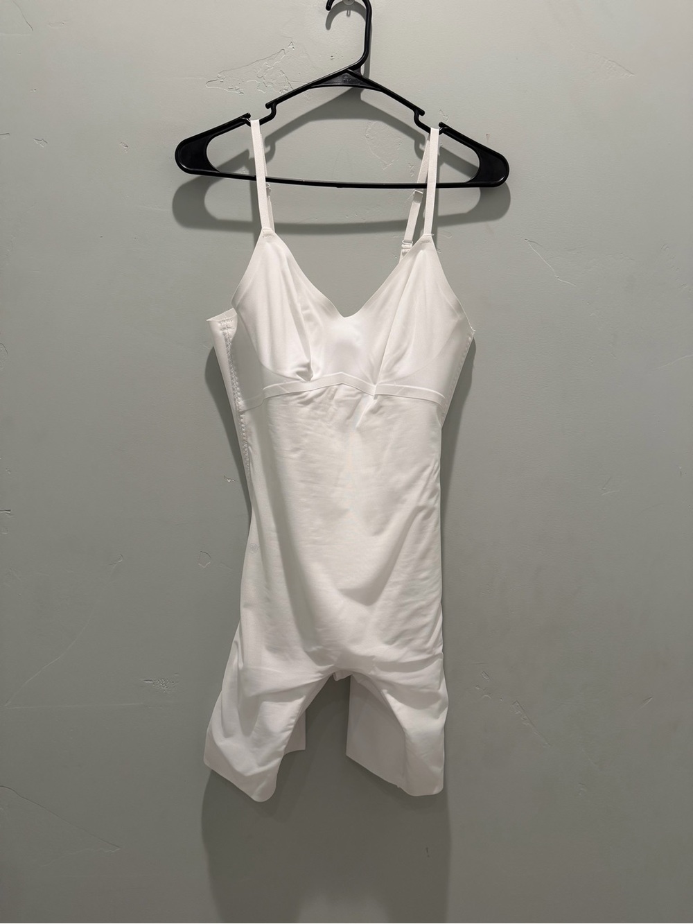 Honeylove White Bodysuit Shapewear with Adjustable Straps NWOT